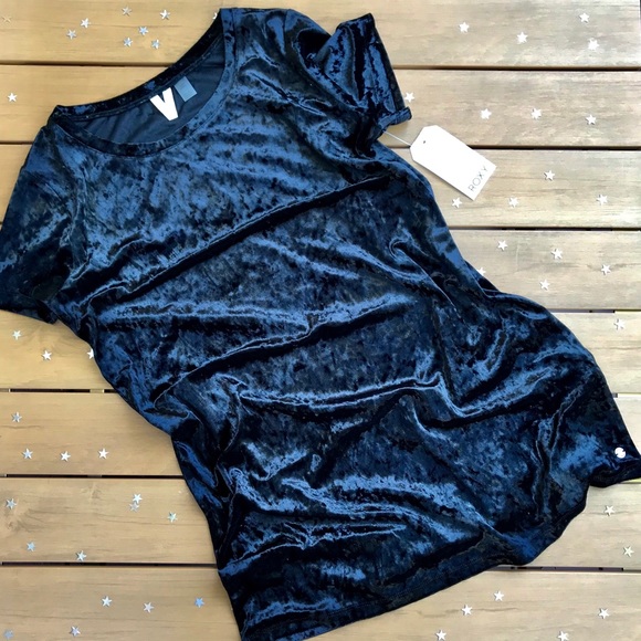 HP🌟 NWT Roxy Crushed Velvet Cuffing Season Shirt Dress - Picture 2 of 8